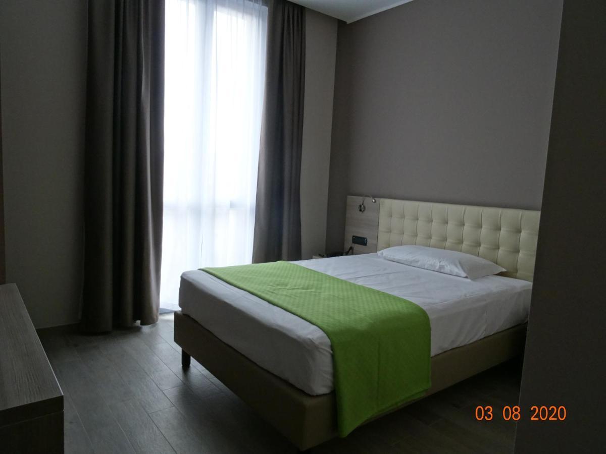 Hotel Folen Μιλάνο Εξωτερικό φωτογραφία