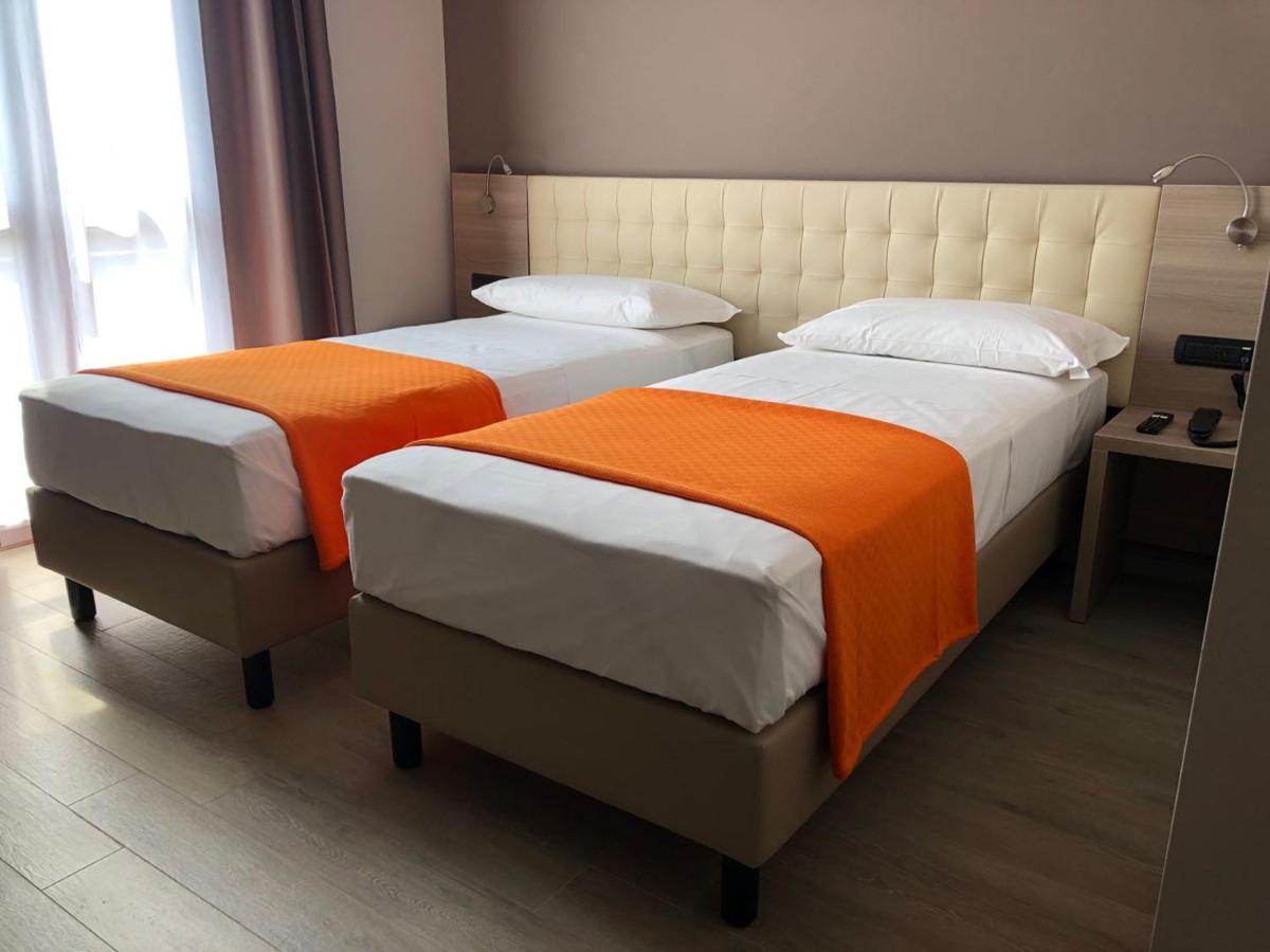 Hotel Folen Μιλάνο Εξωτερικό φωτογραφία
